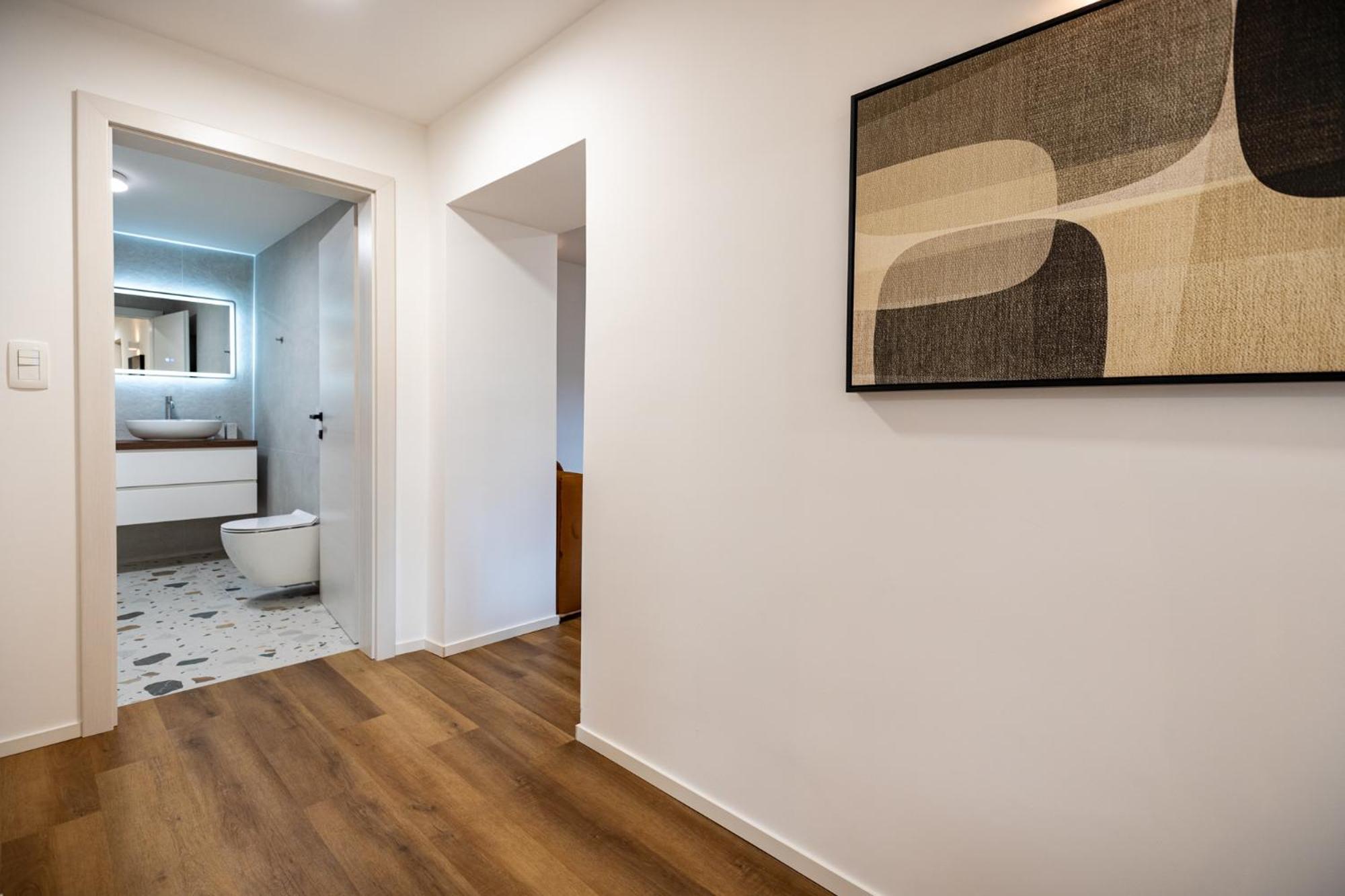 Hidden Corner Apartment Zirovnica Bagian luar foto